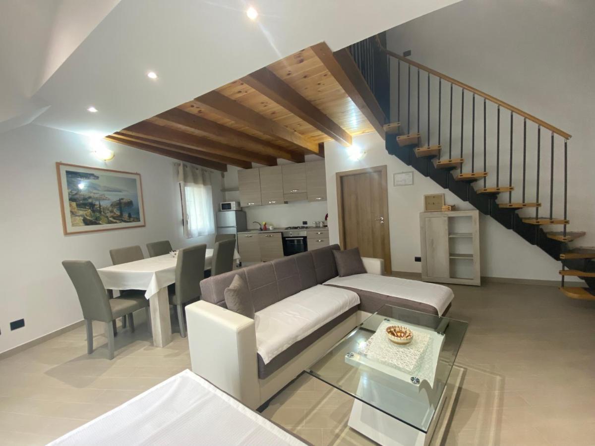 Apartman Galerija Огулин Екстериор снимка